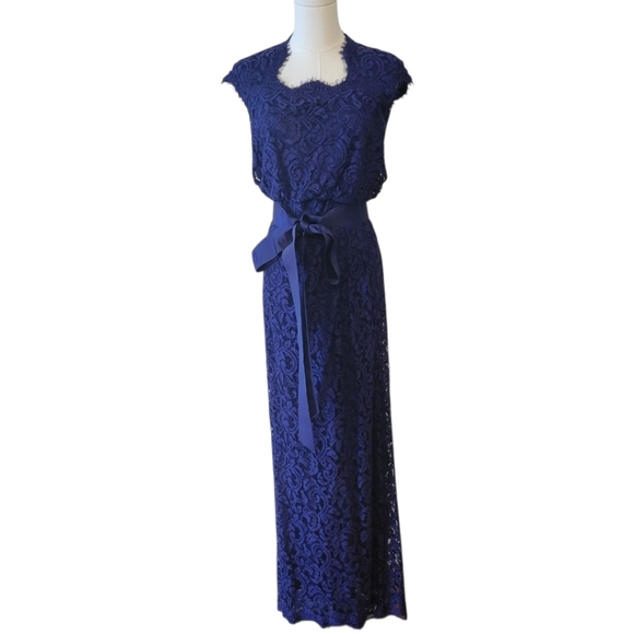 Tadashi Shoji Purple Lace Floor Length Dress Size 2 - Picture 2 of 7